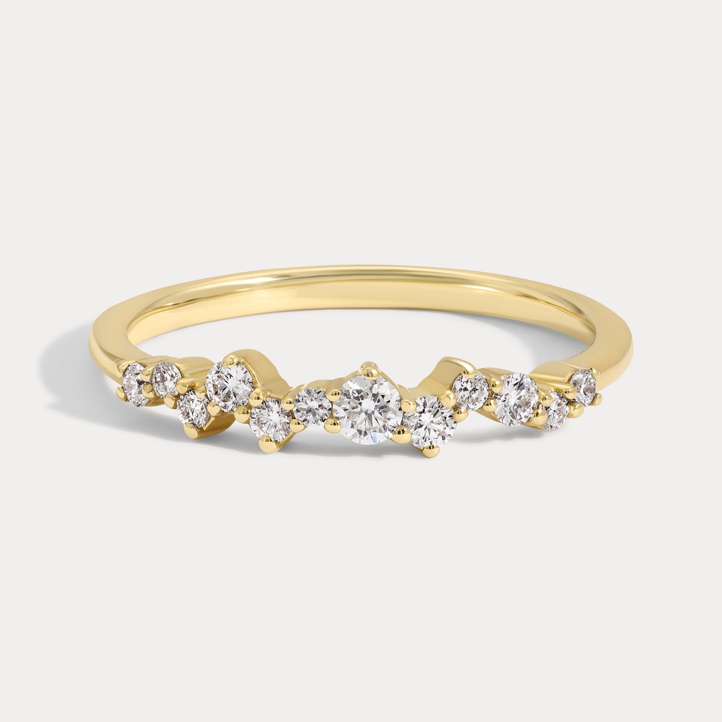 Cluster Round Diamond Band