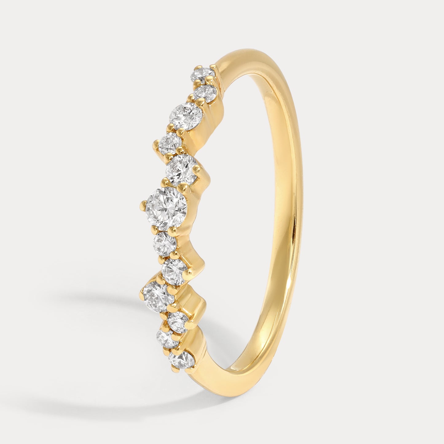 Cluster Round Diamond Band